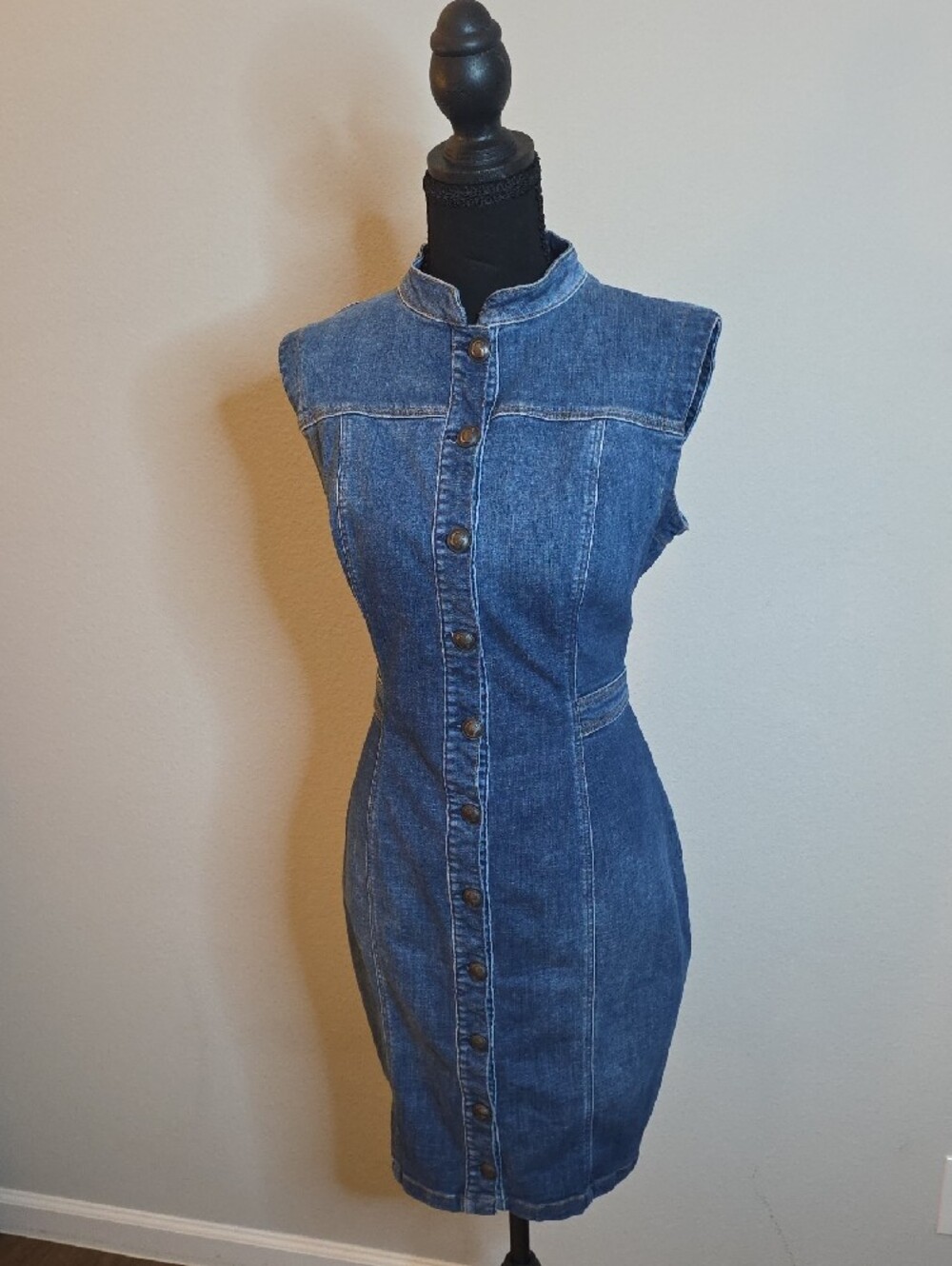 Guess Sleeveless Denim Midi Dress - Blue - Picture 3 of 7